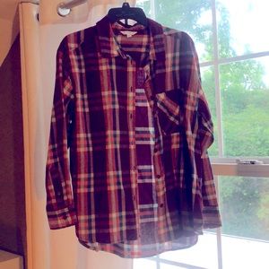 Women’s purple/maroon flannel shirt- Large